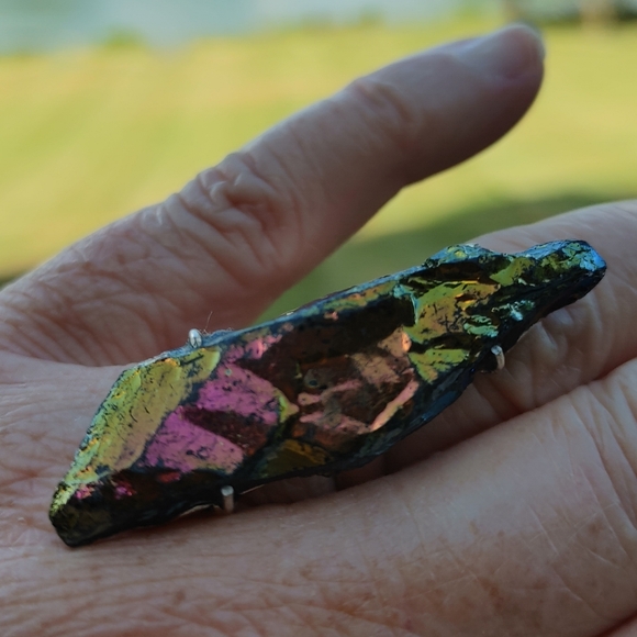 Crystal-Titanium Oversized Gemstone Ring in 925 Sterling Silver Overlay (size 7) - Picture 14 of 15